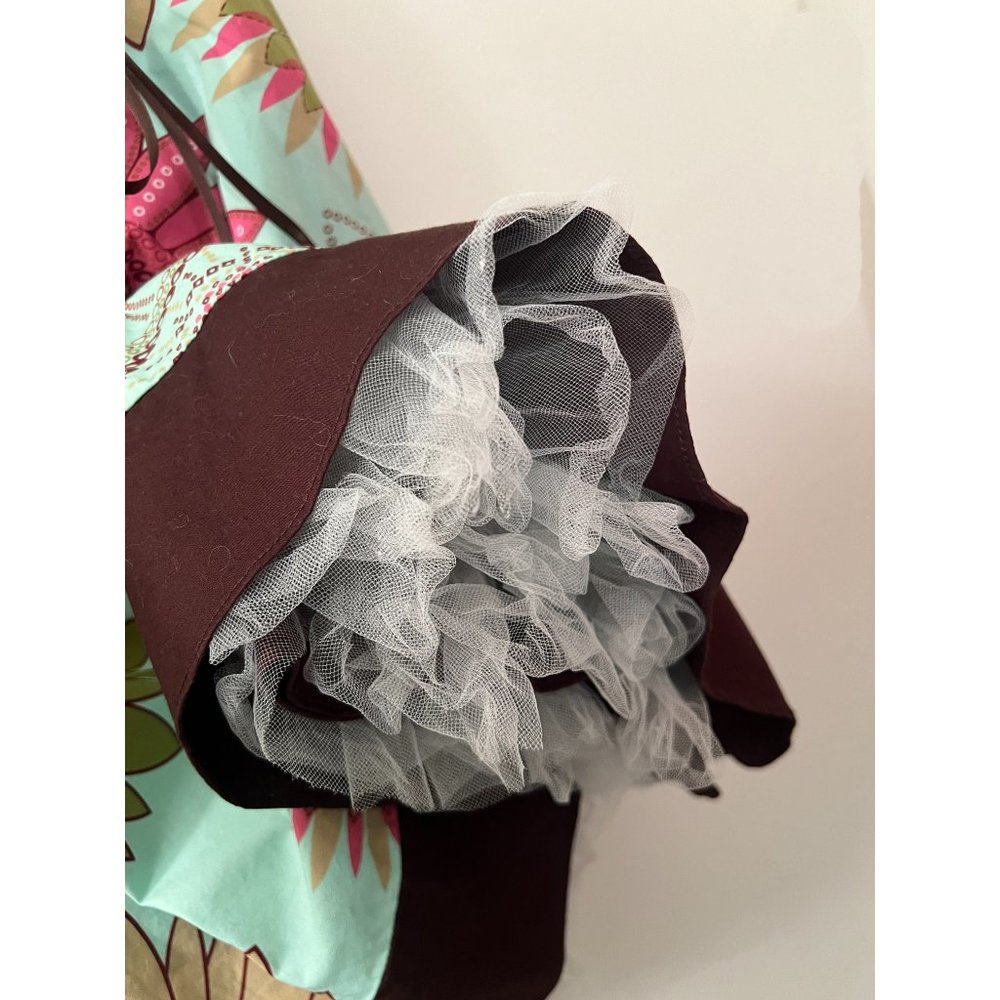Formal dress with big flower illustrations by TEEZE ME, size 7 - Picture 3 of 4